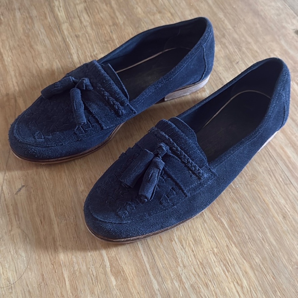 Men’s blue suede tassle loafers US 8.5 / EUR 42